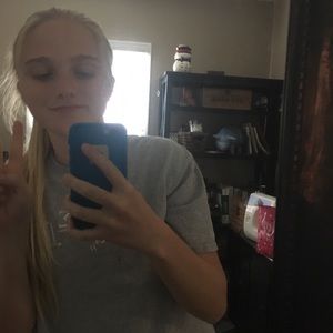 Meet your Posher, Annika